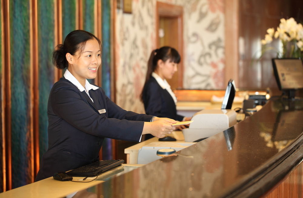 Weilai Conifer Hotel Zhengzhou Exterior foto